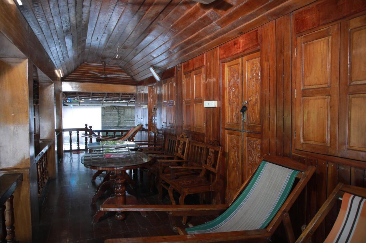 Malayalam Lake Resort Alappuzha 외부 사진