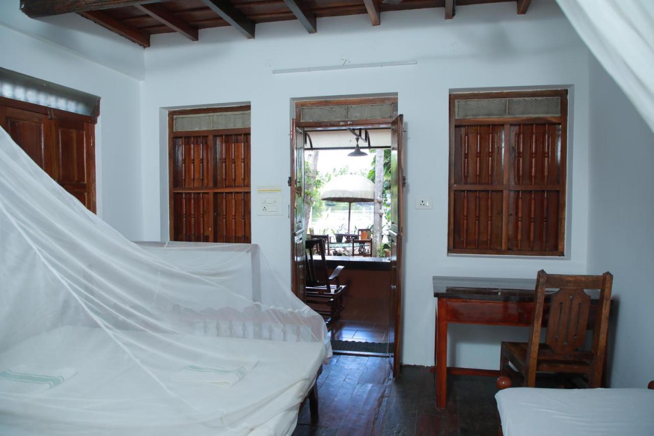 Malayalam Lake Resort Alappuzha 외부 사진