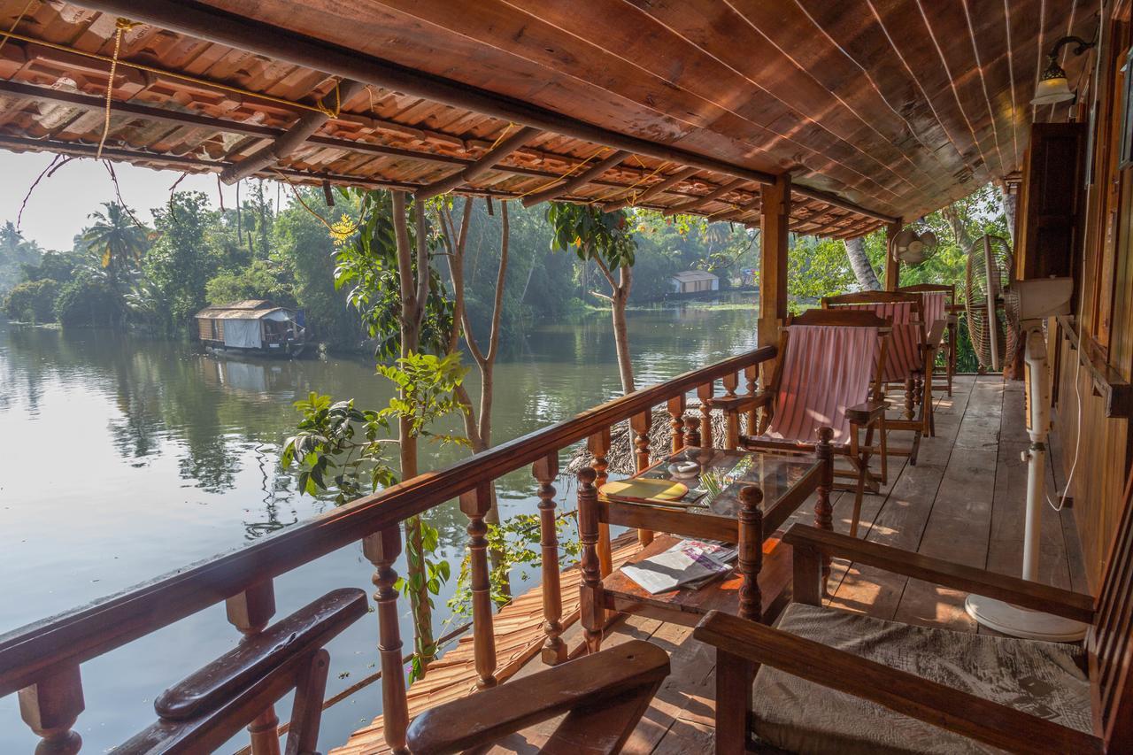 Malayalam Lake Resort Alappuzha 외부 사진