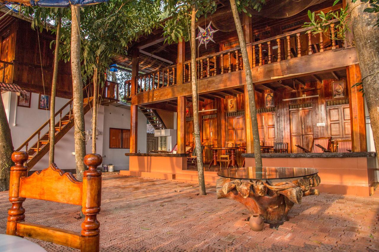 Malayalam Lake Resort Alappuzha 외부 사진