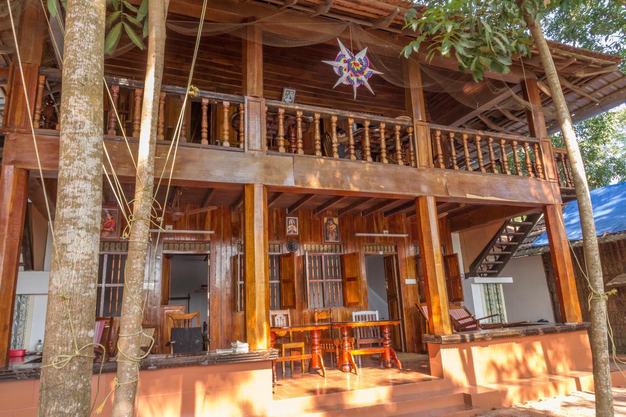 Malayalam Lake Resort Alappuzha 외부 사진