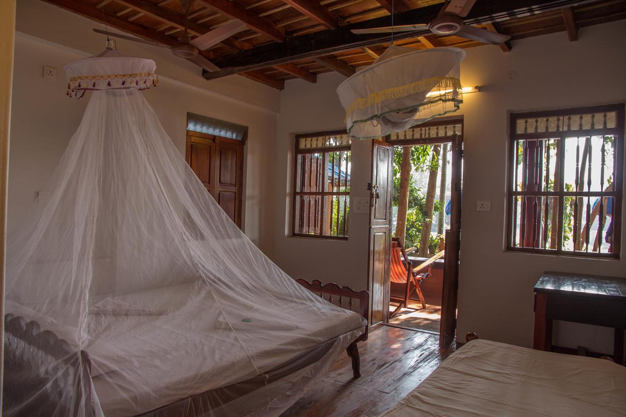 Malayalam Lake Resort Alappuzha 외부 사진